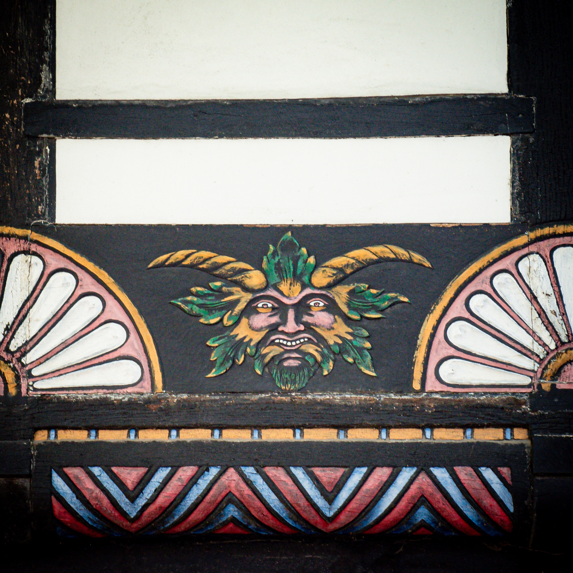 Halle(W) auf Holz - Fachwerk Detail