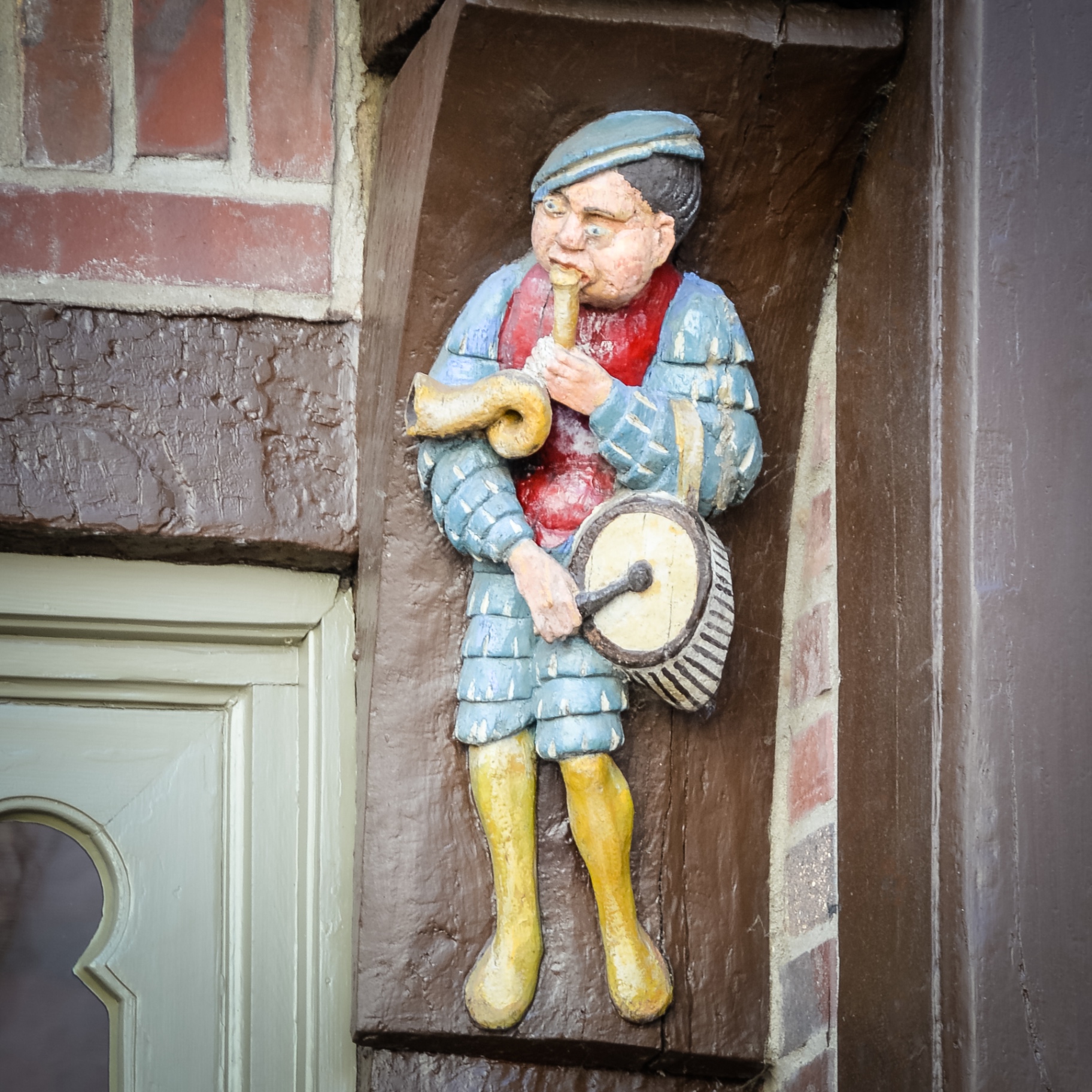 Rendsburg auf Holz - Trommler-Relief