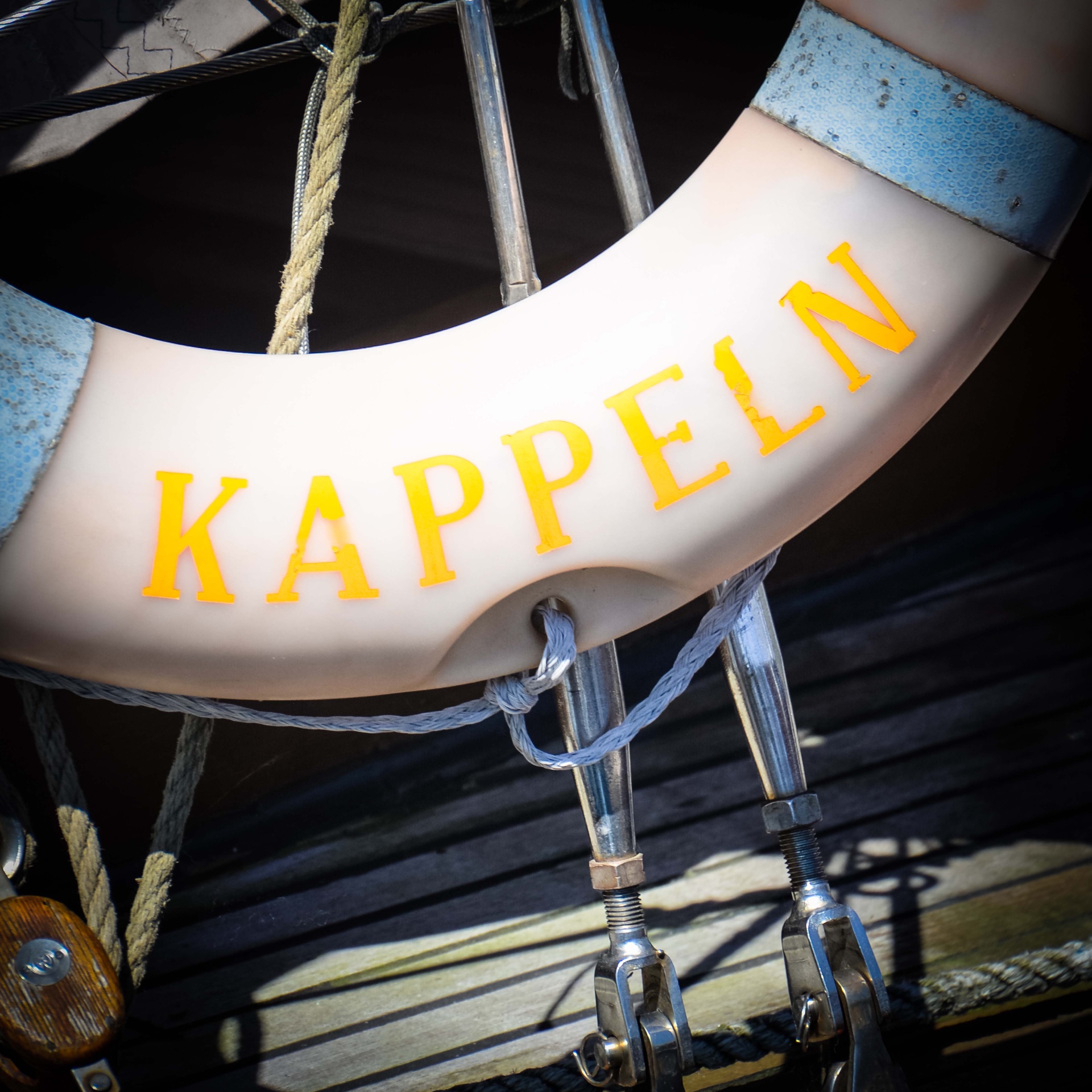 Kappeln auf Holz - Rettungsring
