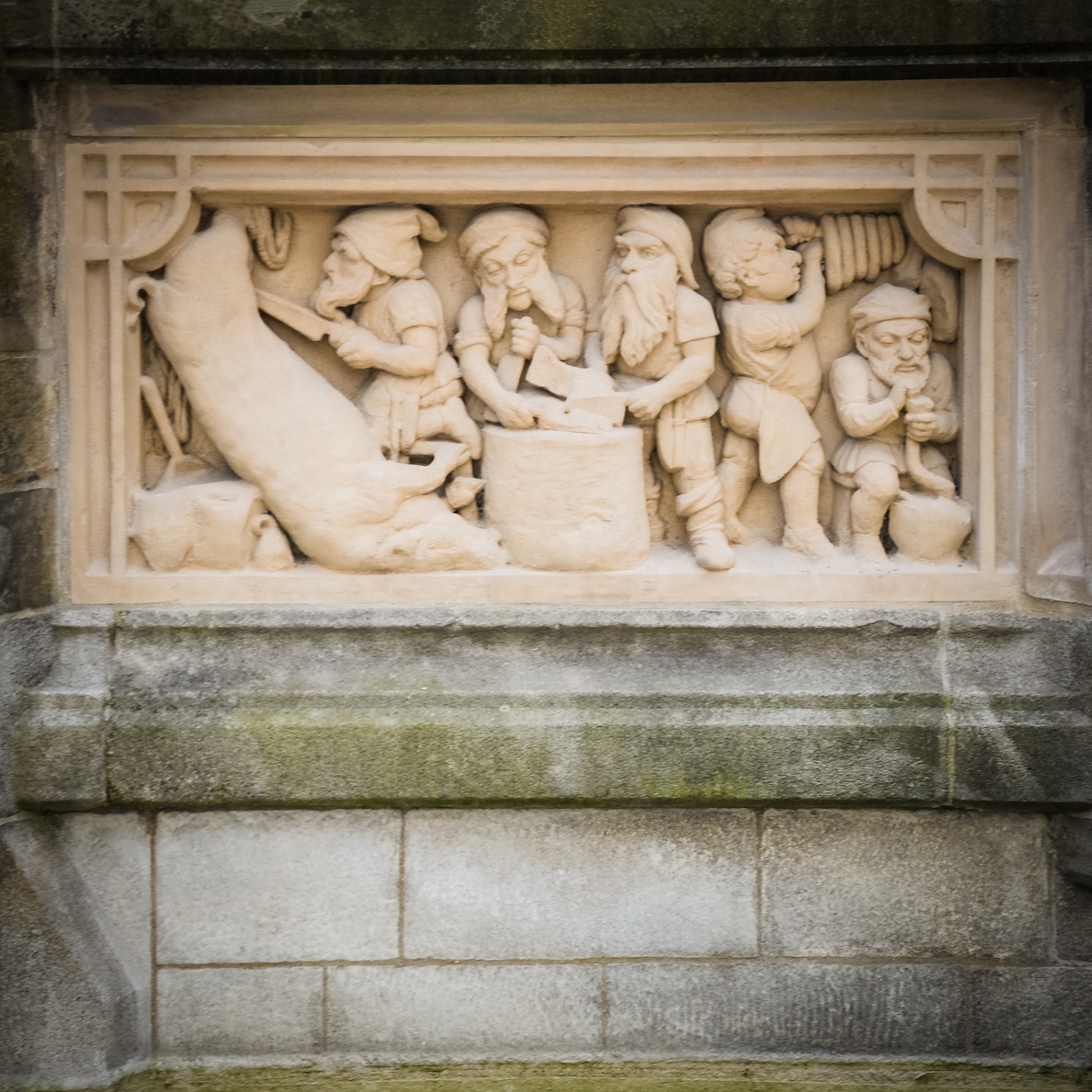 Köln auf Holz - Heinzelmännchen Relief