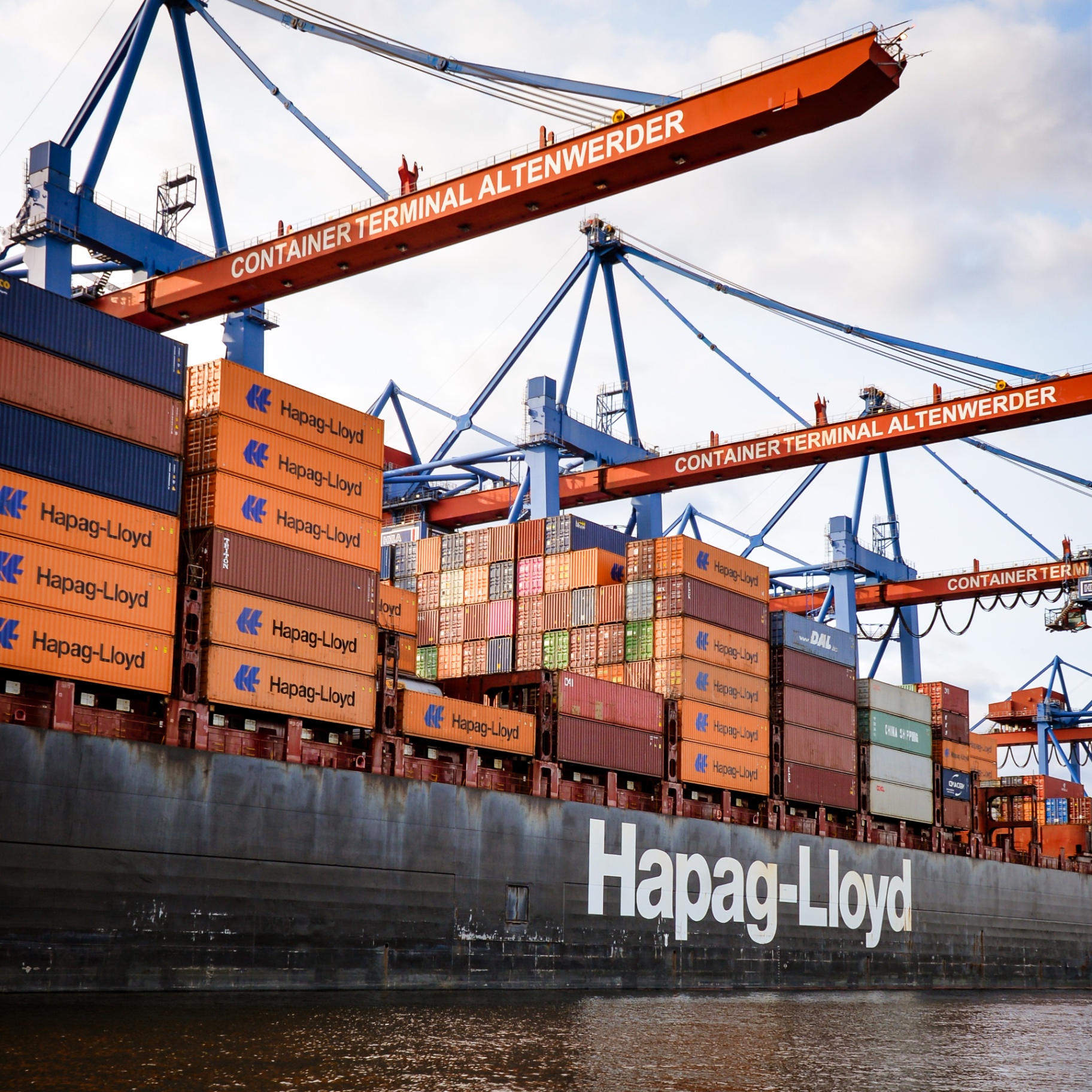 Hamburg auf Holz - Container Terminal Altenwerder